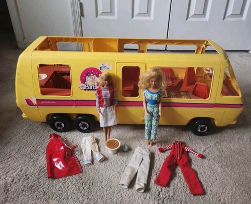 Barbie eleganza camper - barbie, ii