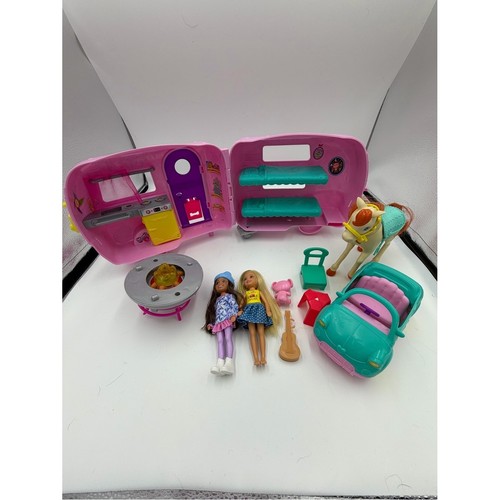 Barbie camper set with dolls - camper,