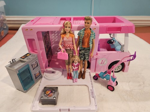 Barbie dream camper - 3-in-1,