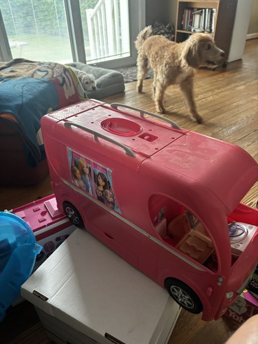 Barbie camper - camper,